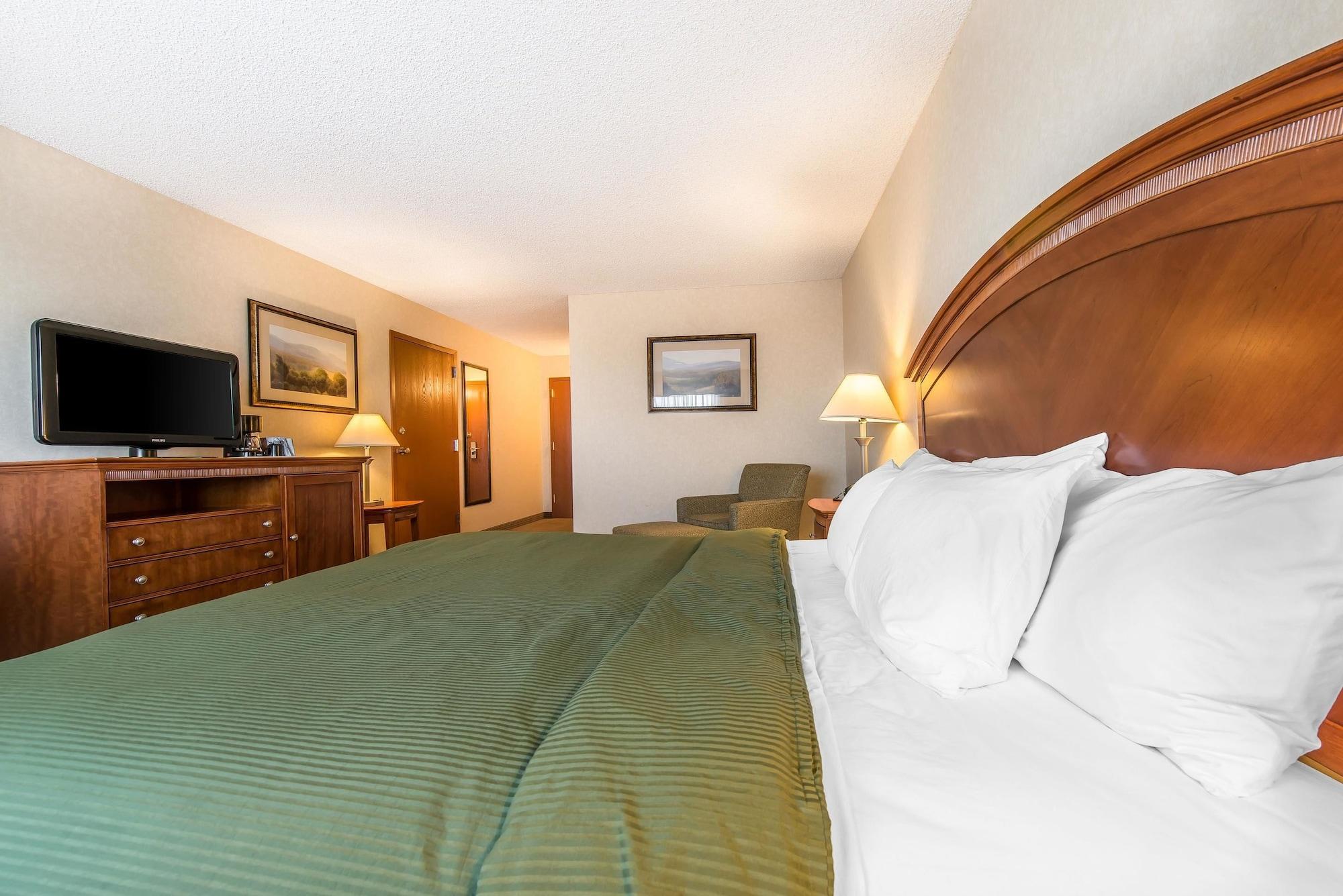 Baymont By Wyndham Fort Morgan Exterior photo