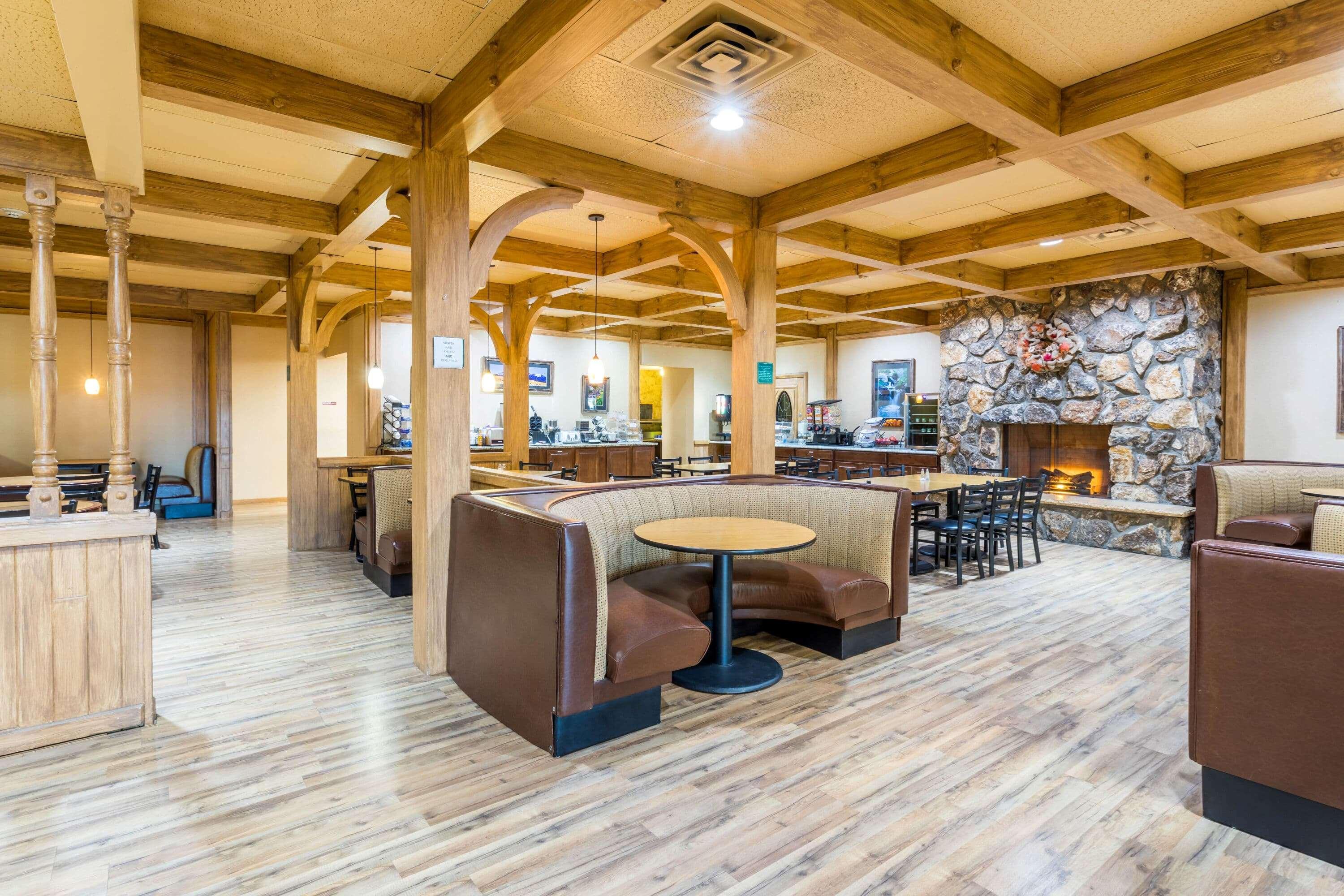 Baymont By Wyndham Fort Morgan Exterior photo