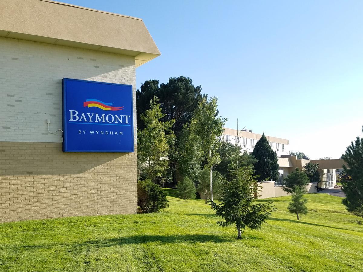 Baymont By Wyndham Fort Morgan Exterior photo